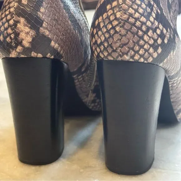 Steve Madden Pixie Natural Snake Print Block Heel Ankle Boot Bootie Size 7.5 - Picture 4 of 12